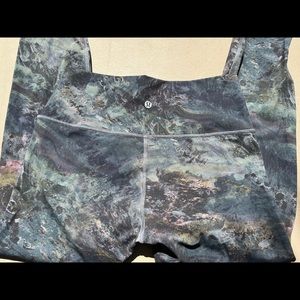 Lululemon high waisted wunder under